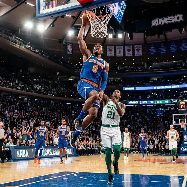 Basketball game on IPTV Systems, covering NBA and NCAA